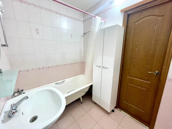 
  Продается 1-комн. квартира, 37.4 м², Извилистая ул, д. 8
. Фото 19.