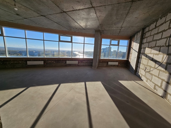 
  Продается 4-комн. квартира, 501 м², Береговая ул, д. 128
. Фото 3.