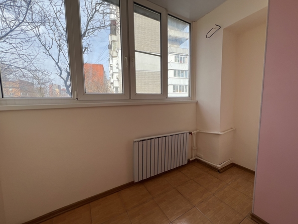 
  Продается 4-комн. квартира, 83 м², 40-летия Победы пр-кт, д. 37
. Фото 8.