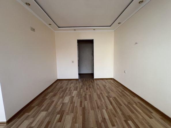 
  Продается 4-комн. квартира, 83 м², 40-летия Победы пр-кт, д. 37
. Фото 9.