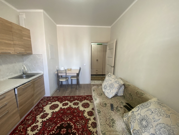 
  Продается 2-комн. квартира, 56 м², Ткачева ул, д. 19
. Фото 8.