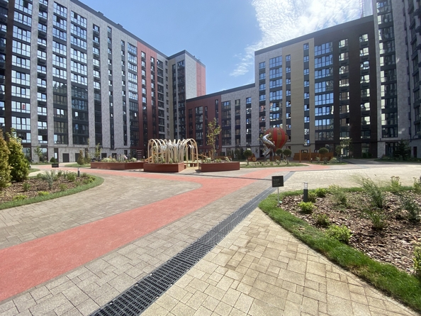 
  Продается 2-комн. квартира, 59 м², Берберовская ул, д. 19
. Фото 11.