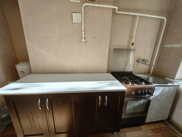 
  Продается 2-комн. квартира, 43 м², Калужская ул, д. 84
. Фото 6.