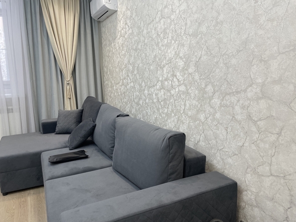 
  Продается 2-комн. квартира, 50 м², Батуринская ул, д. 163
. Фото 11.