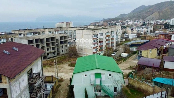 
  Продается дом 330 м². Фото 1.
