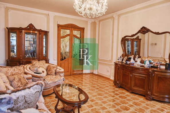 
  Продается 4-комн. квартира 156.8 м². Фото 4.
