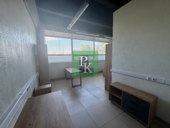 
  Сдается офис 27 м². Фото 7.
