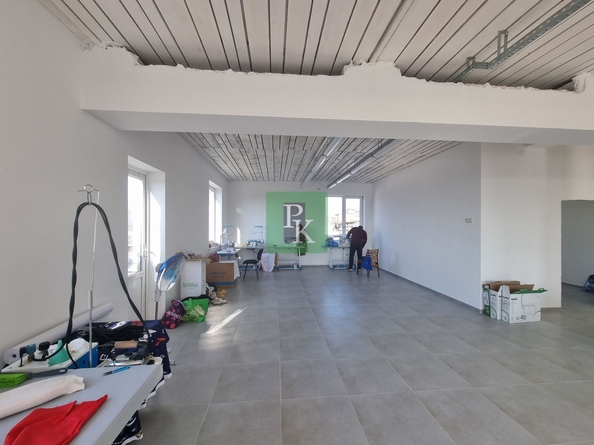
  Сдается универсальное помещение 306 м². Фото 7.