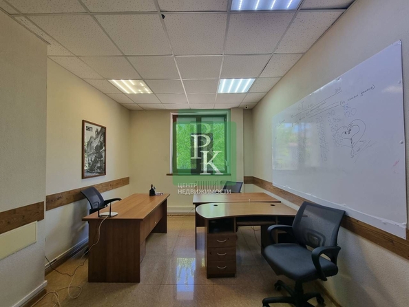
  Сдается офис 201.5 м². Фото 20.