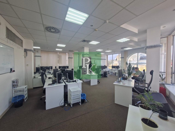 
  Сдается офис 964 м². Фото 11.