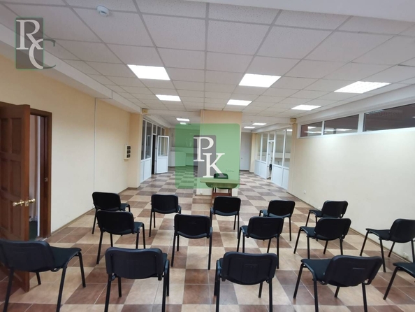 
  Сдается офис 195 м². Фото 2.