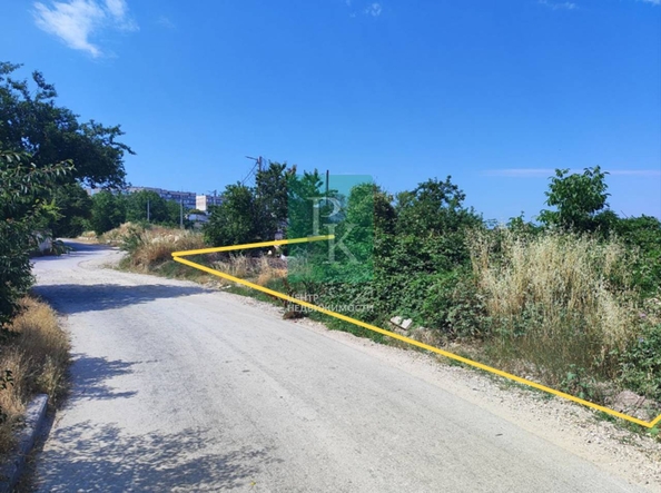 
  Продается земельный участок 8 соток. Фото 1.