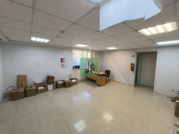
  Сдается офис 46.6 м². Фото 1.