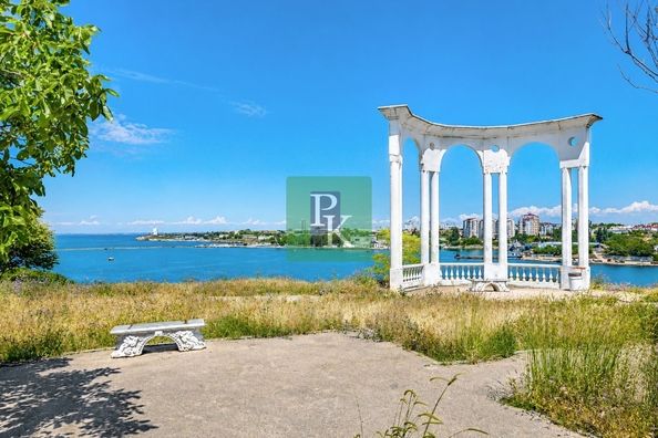 
  Продается 3-комн. квартира 132 м². Фото 36.