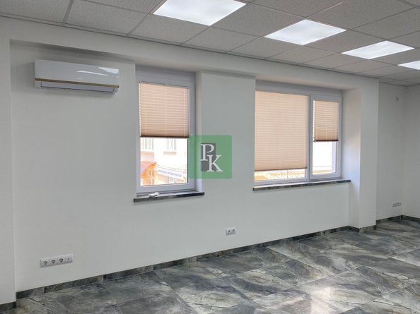 
  Сдается офис 27.7 м². Фото 6.