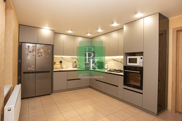 
  Продается дом 326 м². Фото 1.