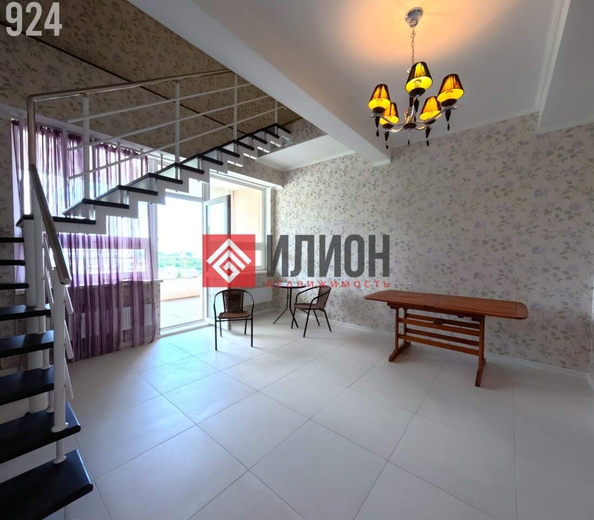 
  Продается 4-комн. квартира 218.5 м². Фото 3.