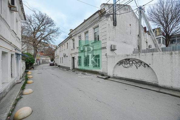 
  Продается 4-комн. квартира 70 м². Фото 35.