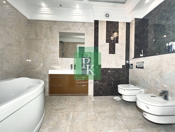 
  Продается 3-комн. квартира 155.4 м². Фото 18.