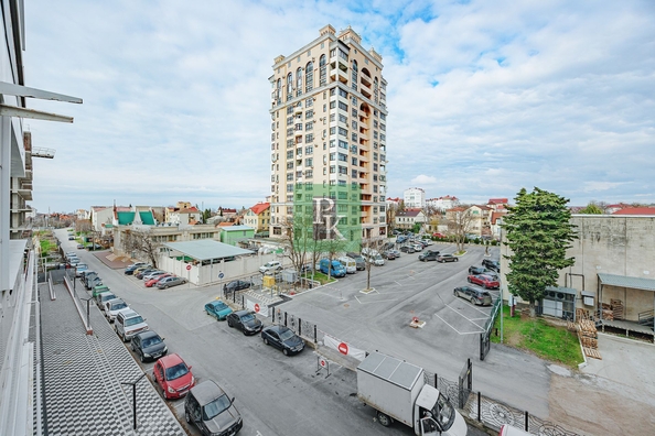 
  Продается 3-комн. квартира 129.4 м². Фото 19.