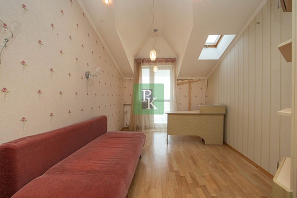 
  Продается 4-комн. квартира 216.9 м². Фото 25.