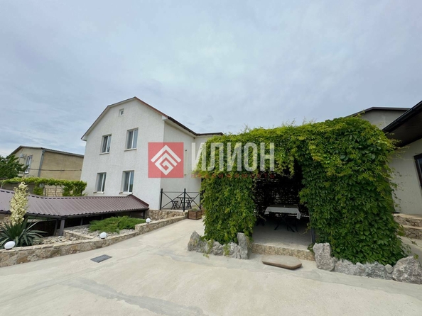 
  Продается коттедж 350 м². Фото 1.