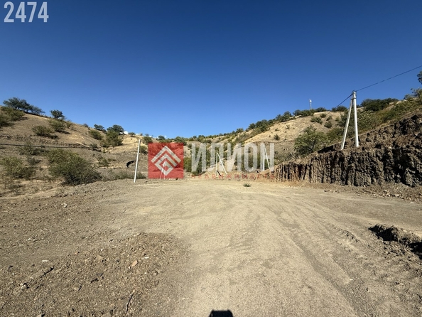 
  Продается земельный участок 8.8 соток. Фото 1.