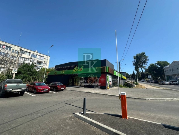 
  Сдается универсальное помещение 435 м². Фото 2.