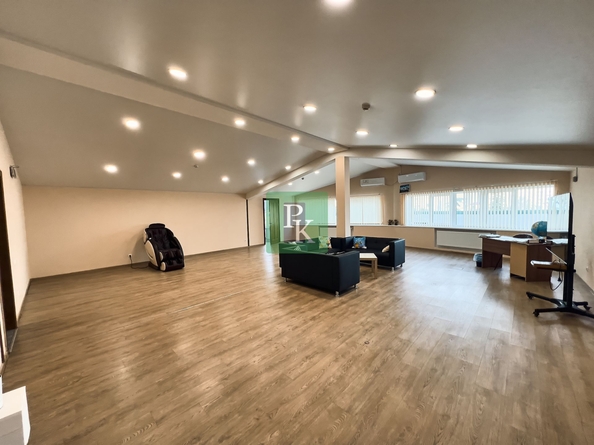 
  Сдается офис 303 м². Фото 7.