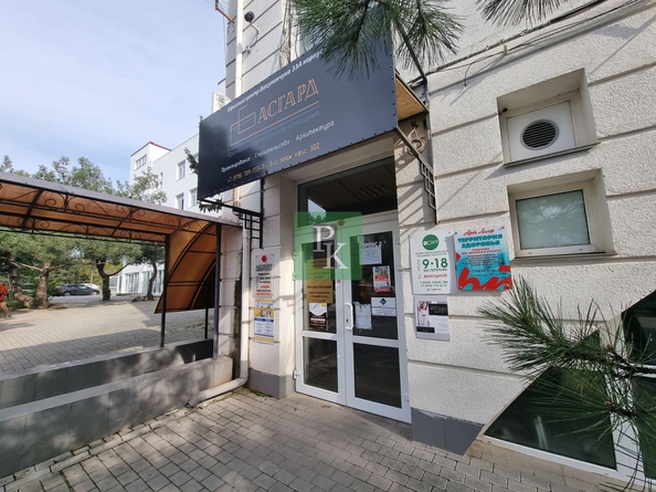 
  Сдается офис 34 м². Фото 1.