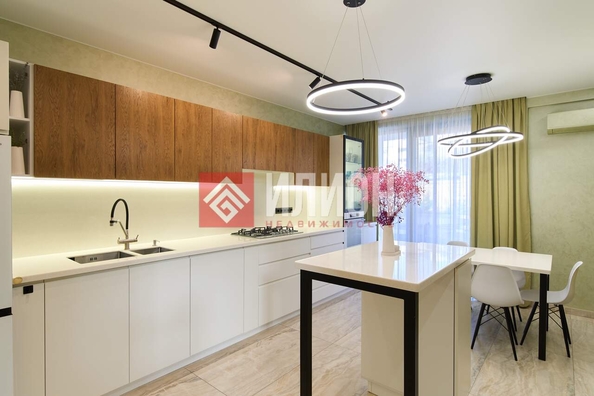 
  Продается дом 535 м². Фото 1.