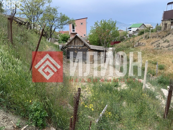 
  Продается земельный участок 1.8 сотка. Фото 2.