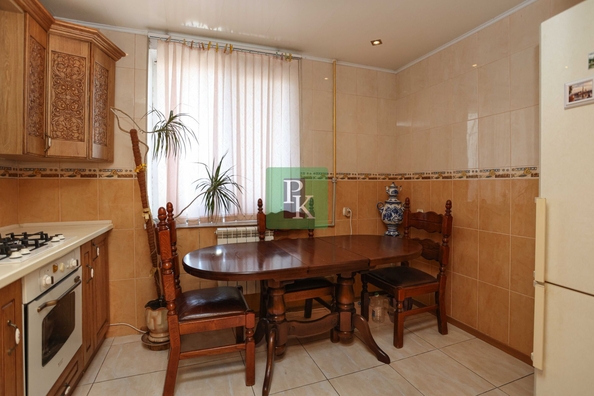 
  Продается 3-комн. квартира 70.7 м². Фото 1.