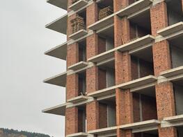 Продается 3-комнатная квартира ЖК Виноград, 131.35  м²