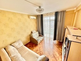 Продается 1-комнатная квартира Черноморская ул, 38  м², 6300000 рублей