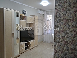 Продается 2-комнатная квартира Дивноморская ул, 46 м², 10700000 рублей