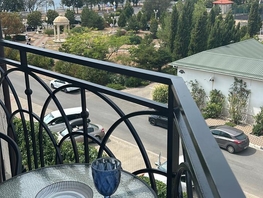 Продается 2-комнатная квартира Крымская ул, 50 м², 24800000 рублей