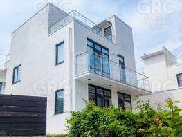 Продается Дом Высокогорная ул, 200 м², участок 3 сот., 42000000 рублей