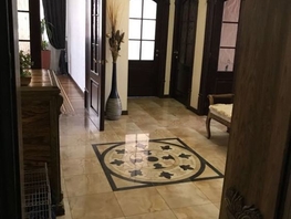 Продается 4-комнатная квартира Кати Соловьяновой ул, 130  м², 9000000 рублей