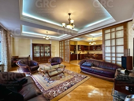 Продается 3-комнатная квартира Пушкина пр-кт, 171.8  м², 150000000 рублей