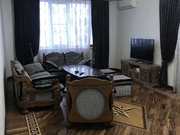 Продается 4-комнатная квартира Кати Соловьяновой ул, 128  м², 15500000 рублей