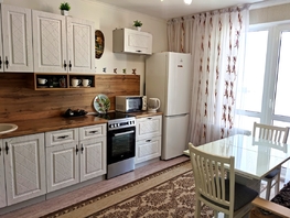 Продается 2-комнатная квартира Адмирала Пустошкина ул, 65  м², 8050000 рублей
