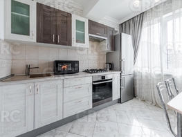 Продается 2-комнатная квартира Пасечная ул, 55  м², 15700000 рублей