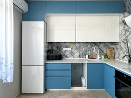 Продается 2-комнатная квартира Героя Георгия Бочарникова ул, 62  м&sup2;, 8990000 рублей