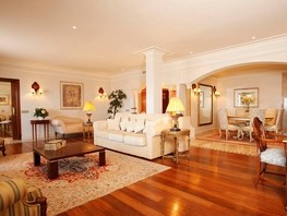 Продается 4-комнатная квартира Курортный пр-кт, 138.3  м², 80000000 рублей