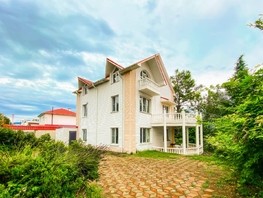 Продается Дом Целинная ул, 250  м², участок 12 сот., 35000000 рублей