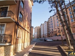 Продается 2-комнатная квартира Парковая ул, 74  м², 33000000 рублей