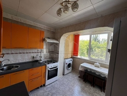 Продается 4-комнатная квартира Адмиральского ул, 90 м², 9990000 рублей