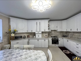 Продается 3-комнатная квартира Жуковского ул, 102 м², 38500000 рублей