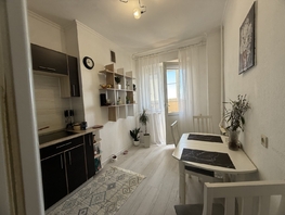 Продается 1-комнатная квартира Извилистая ул, 38  м&sup2;, 5000000 рублей